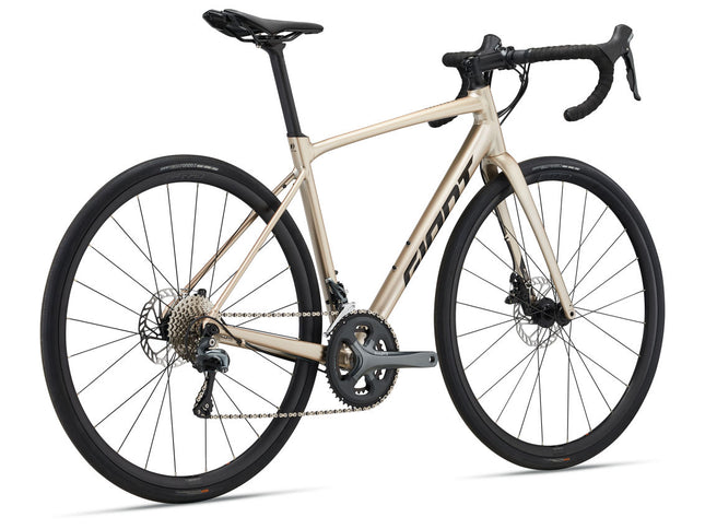 Maantiepyörä GIANT Contend AR 2, Sandshell (L)