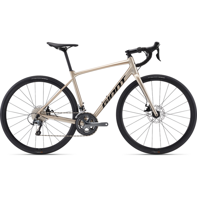 Maantiepyörä GIANT Contend AR 2, Sandshell (M/L)