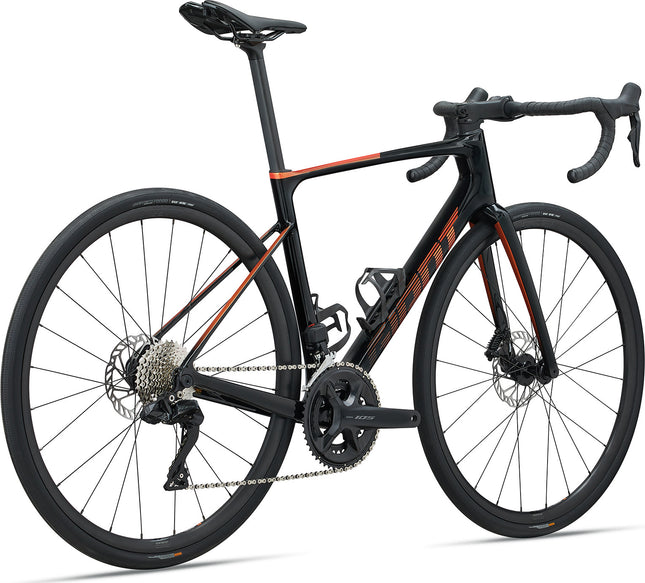 Maantiepyörä GIANT Defy Advanced 1, musta/Helios Orange (M)