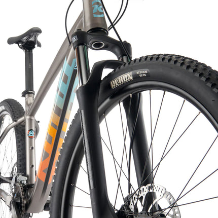 Maastopyörä KONA Lana´i, Satin Faux Raw (harmaa) (XS)