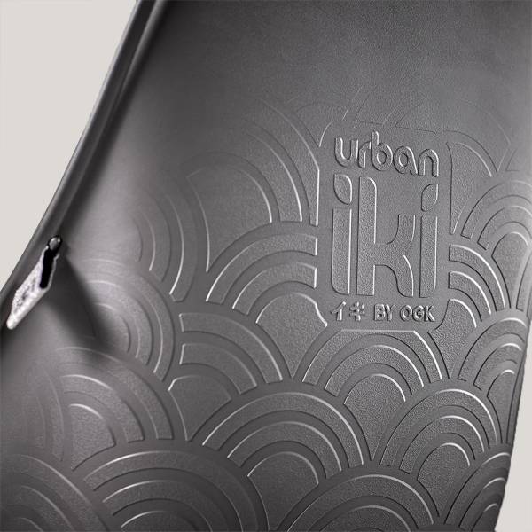 Lasten tuoli tavaratelineeseen URBAN IKI Ta-ke, Bincho Black/Bincho Black, musta-musta