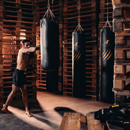 Nyrkkeilykassi Tunturi Classic Boxing Bag 80 cm, sis. Ketju