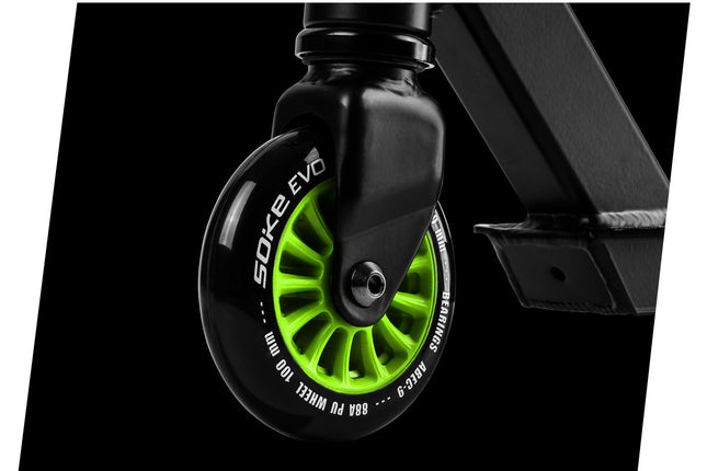 Temppuskootteri SOKE EVO, musta-vihreä