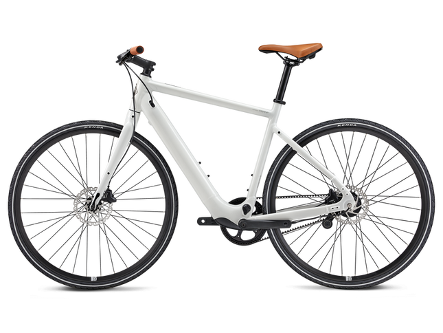 Ilmaista sähköä Giant MOMENTUM Voya E+ 2, Lunar (L)