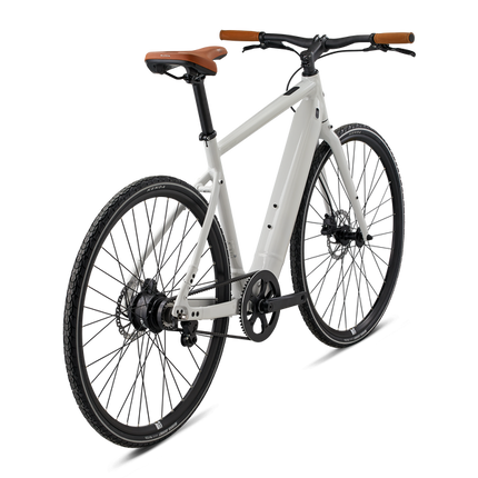 Ilmaista sähköä Giant MOMENTUM Voya E+ 2, Lunar (S)