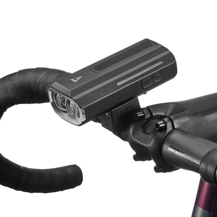 Esituli GIANT Recon+ HL 2600