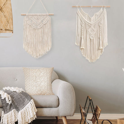 SISUSTUSSETTI SEINÄKORISTE KAKSI BOHO MACRAME + ECRU TYYNY