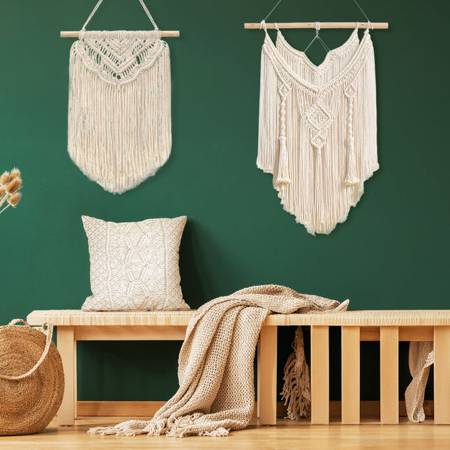 SISUSTUSSETTI SEINÄKORISTE KAKSI BOHO MACRAME + ECRU TYYNY