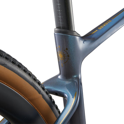 Naisten sorapyörä LIV Devote Advanced Pro (2025) Ocean Twilight (M)