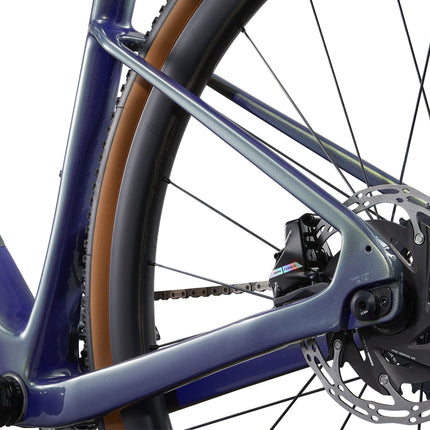 Gravel pyörä GIANT Revolt Advanced Pro 0 (2025) Interstellar (S)