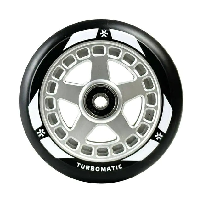 Skootterin pyörä Union Turbomatic V2 Pro Scooter Wheel 110mm musta/hopea