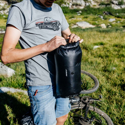 Ohjaustankolaukku Giant H2Pro, 9 litraa