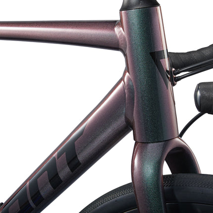 GIANT Contend AR 2 (2025) Maanteerauspyörä Dark Iridescent (M/L)