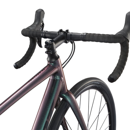 GIANT Contend AR 2 (2025) Maanteerauspyörä Dark Iridescent (XS)