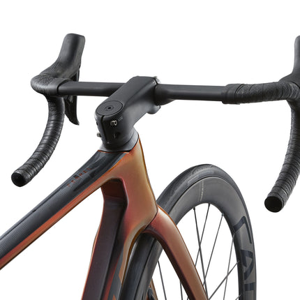 GIANT Propel Advanced SL 0 DA (2025) Road Bike Black Lava (M/L)