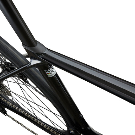 Maantiepyörä GIANT TCR Advanced 2 KOM (2025) Carbon (S)