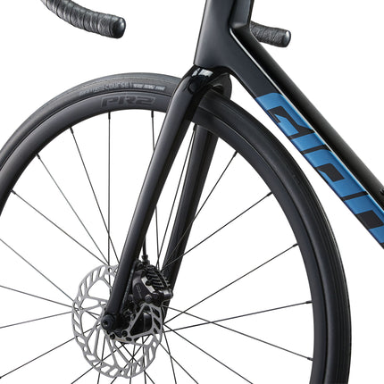 GIANT TCR Advanced 2 PC (2025) Carbon Road Bike (L)