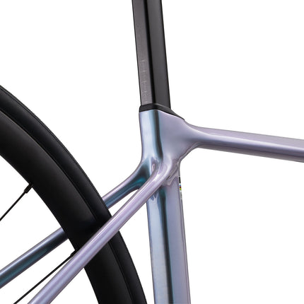 Naisten maantiepyörä LIV Langma Advanced 2 QOM (2025) Prismatic Haze (L)