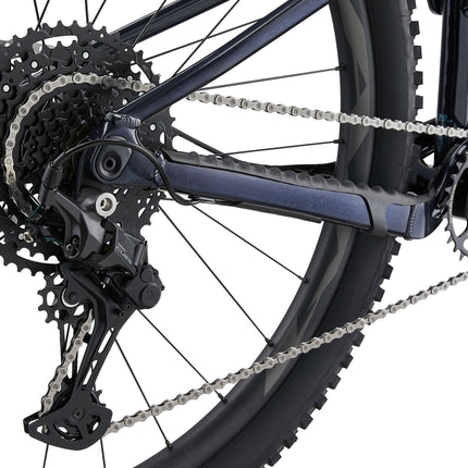 Naisten maastopyörä LIV Embolden 29 2, kylmä yö (L)