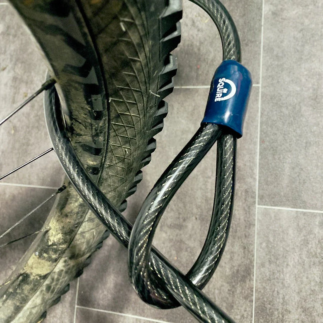Aasadega tross SQUIRE 10C -turvakaapeli, 180 cm